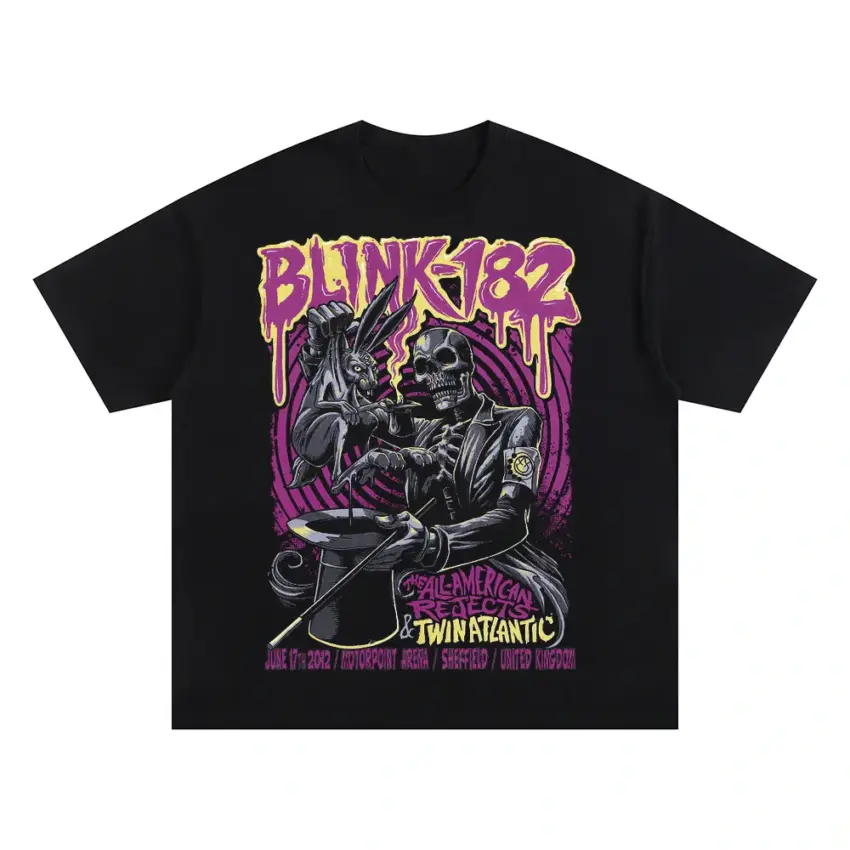 Blink 182 Skulls Oversized Black Graphic Tee