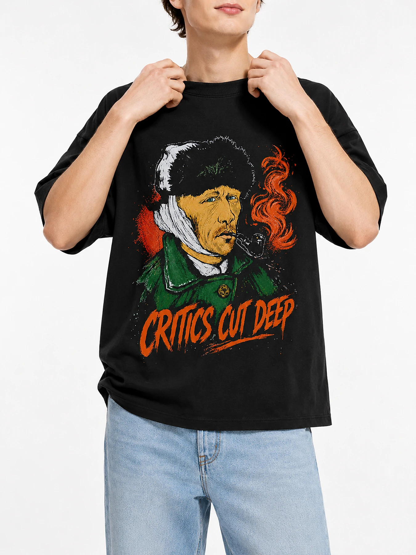 Critics cut deep oversize tee details 5.webp