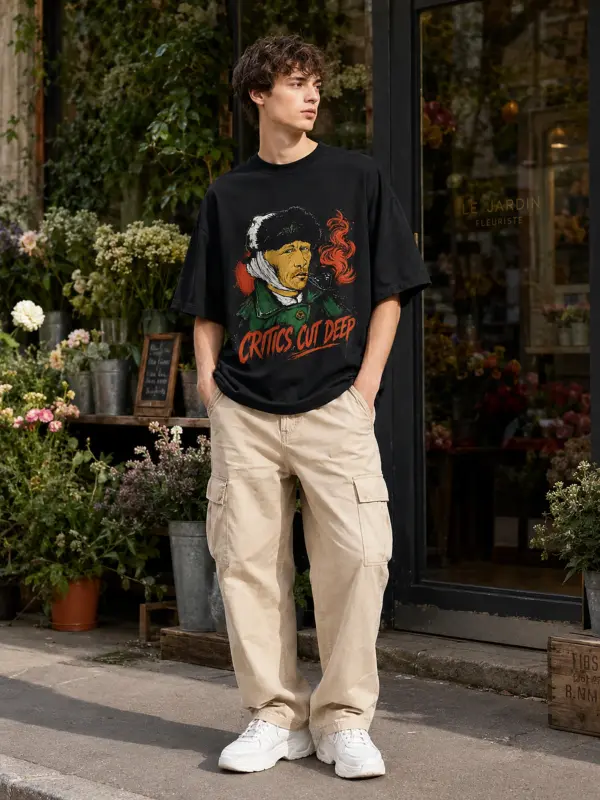 Critics cut deep oversize tee model 1.webp