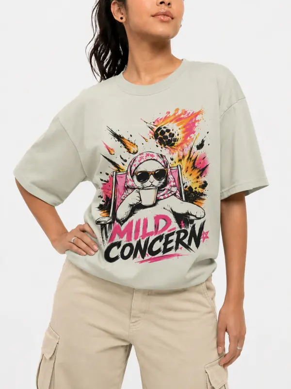 Mild concern oversize tee details 4.webp