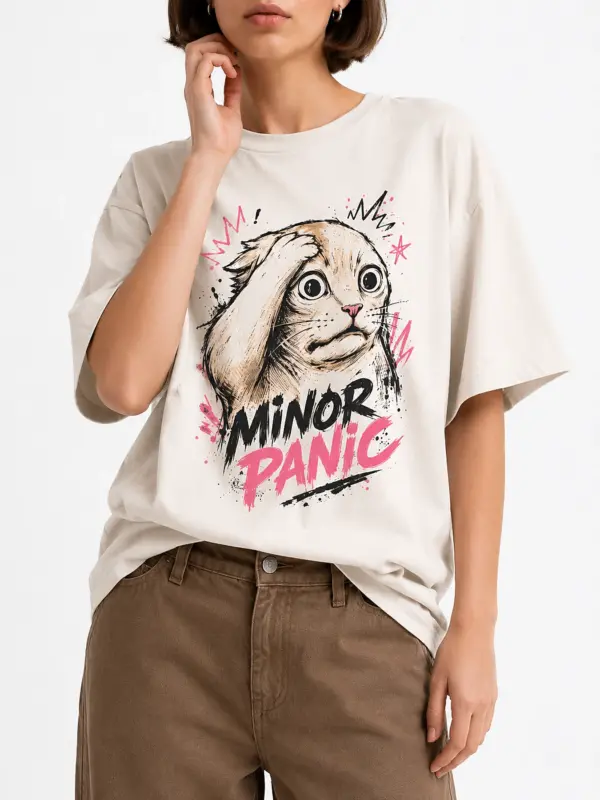 Minor panic oversize tee details 3.webp