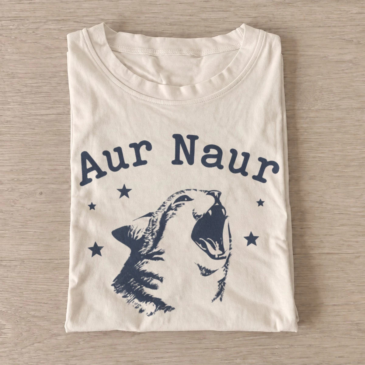 Aur naur screaming cat t shirt sand20aur naur cat.webp