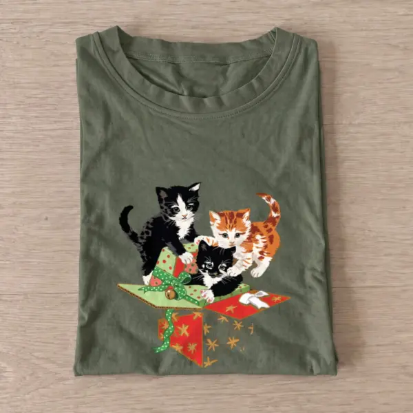 Christmas gift kittens t shirt olive20christmas gift kittens.webp