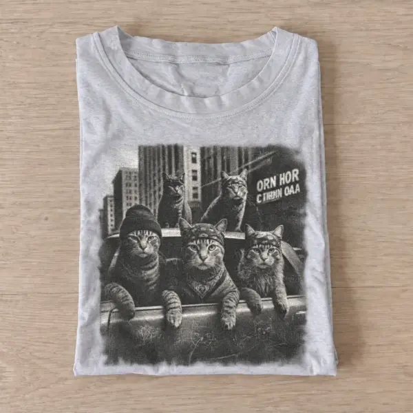 City cat crew graphic t shirt gray20city cat crew.webp