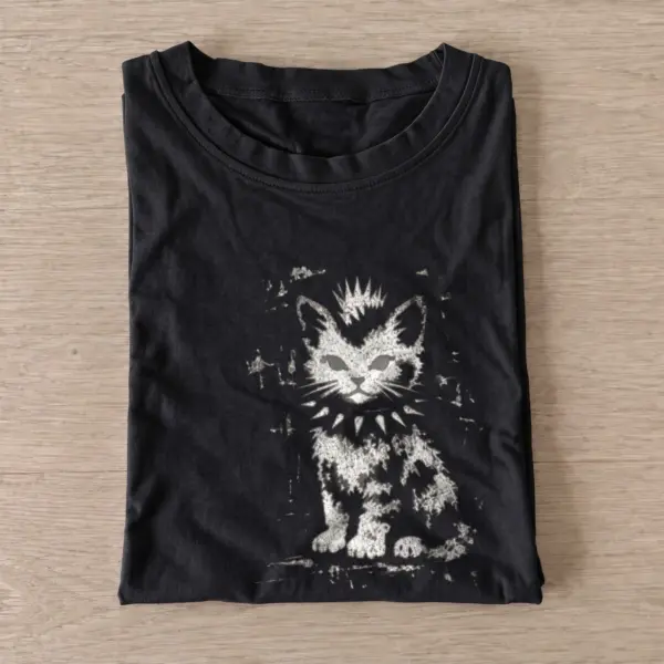 Crowned cat graphic t shirt black20crowned cat.webp