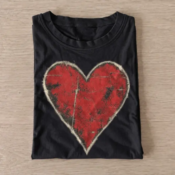 Distressed red heart graphic t shirt black20distressed red heart.webp
