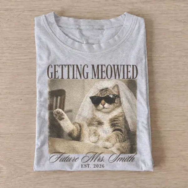 Getting meowied bride cat t shirt gray20getting meowied.webp