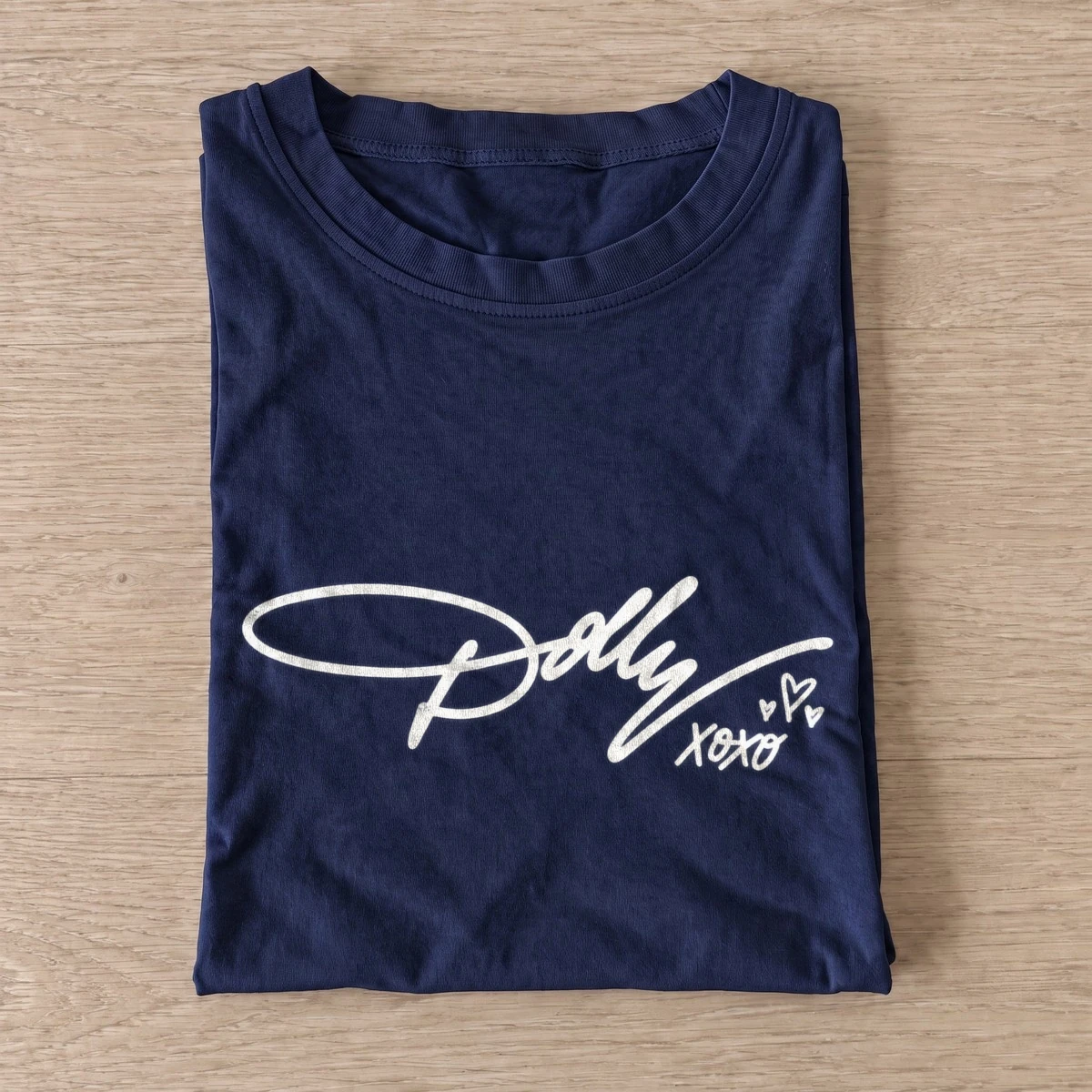 Heartfelt autograph dolly xoxo t shirt navy20heartfelt autograph.webp