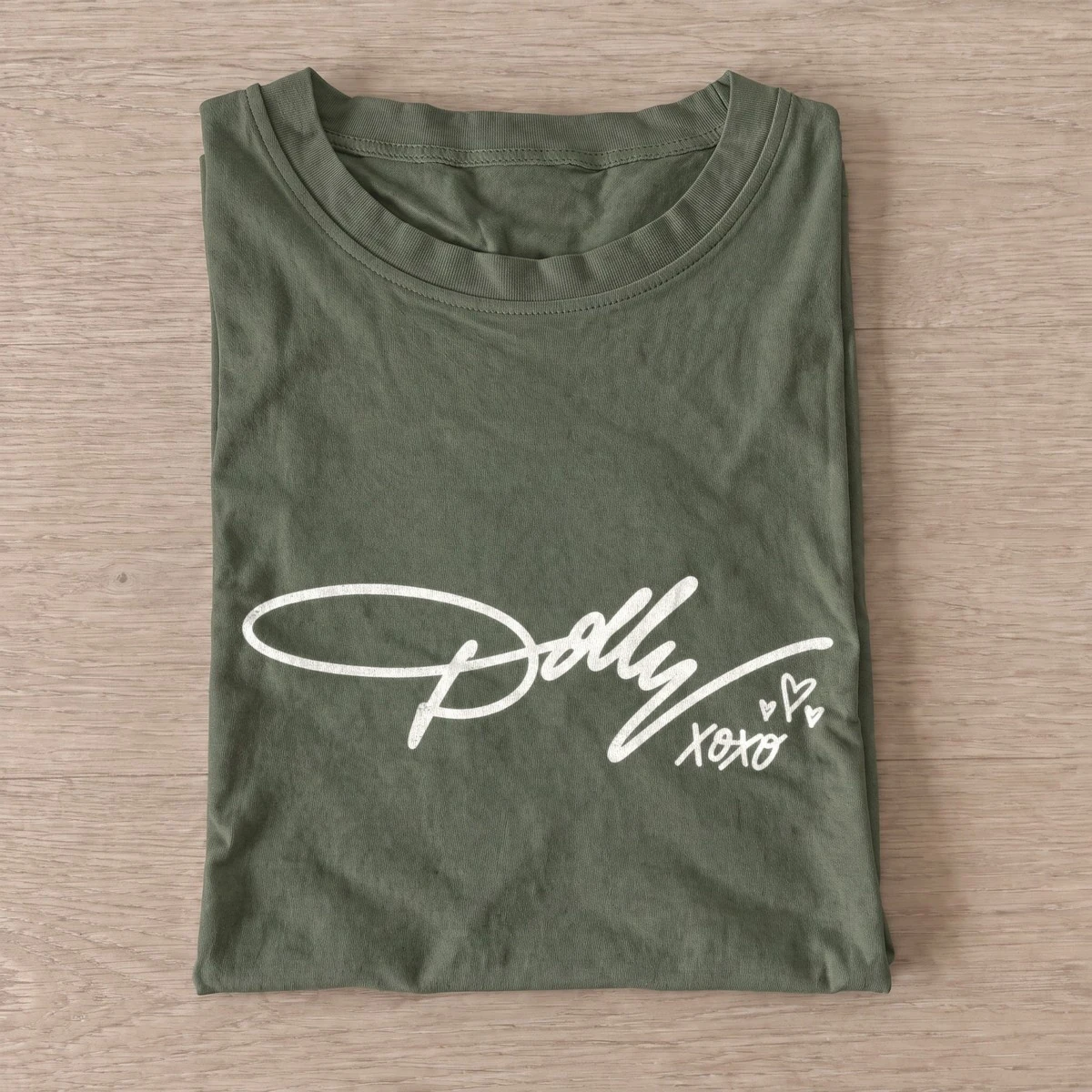 Heartfelt autograph dolly xoxo t shirt olive20heartfelt autograph.webp