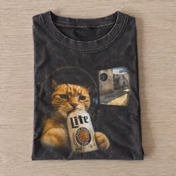 Lite Night Gamer Cat Vintage Graphic T-Shirt — graphic design