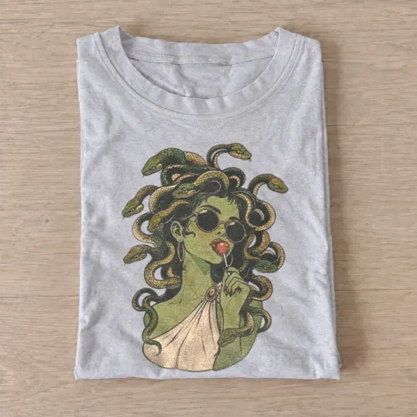 Medusa lollipop t shirt gray20medusa lipstick.webp