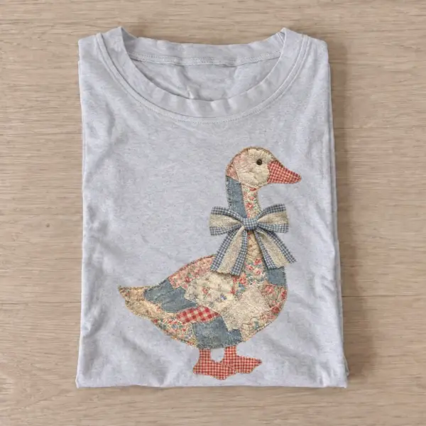 Patchwork bow goose t shirt gray20patchwork bow goose.webp