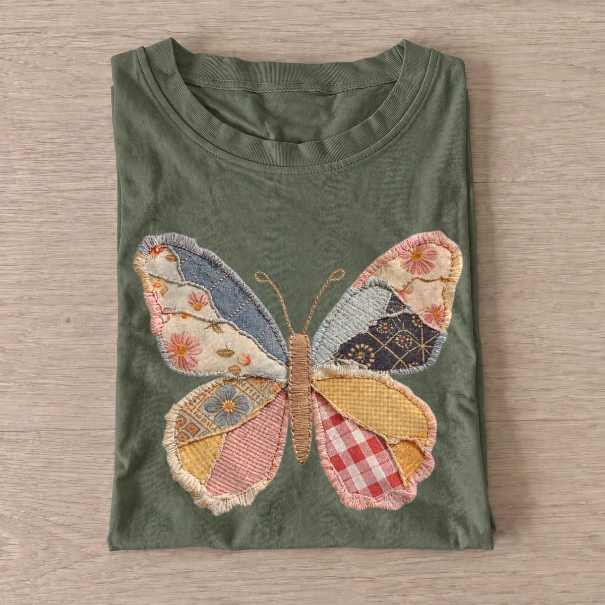 Patchwork butterfly t shirt olive20patchwork butterfly.webp