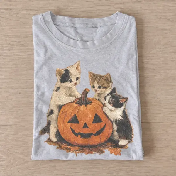 Pumpkin kitten trio t shirt gray20pumpkin kitten trio.webp