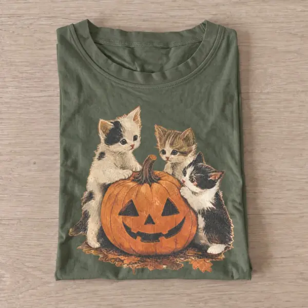 Pumpkin kitten trio t shirt olive20pumpkin kitten trio.webp