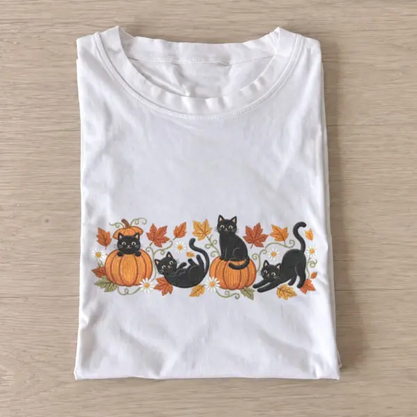 Pumpkin play cats t shirt white20pumpkin play cats.webp