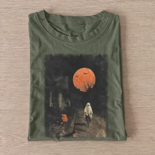 Red moon ghost graphic t shirt olive20red moon ghost.webp