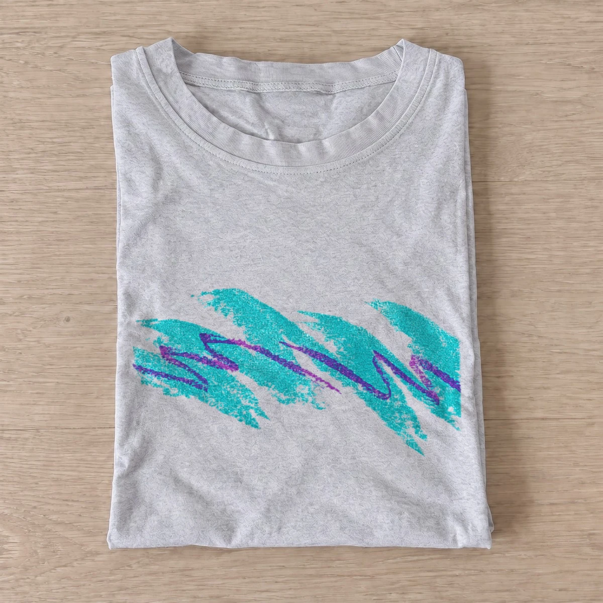 Retro wave scribble t shirt gray20retro wave scribble.webp