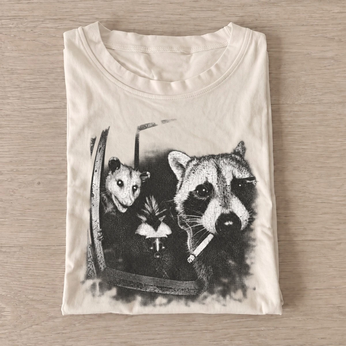 Screaming critter portrait t shirt sand20screaming critter portrait.webp