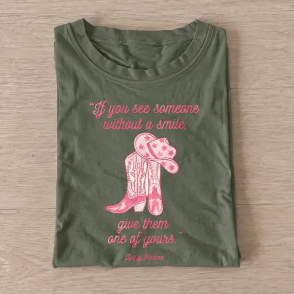 Share your smile dolly parton quote t shirt olive20share your smile.webp