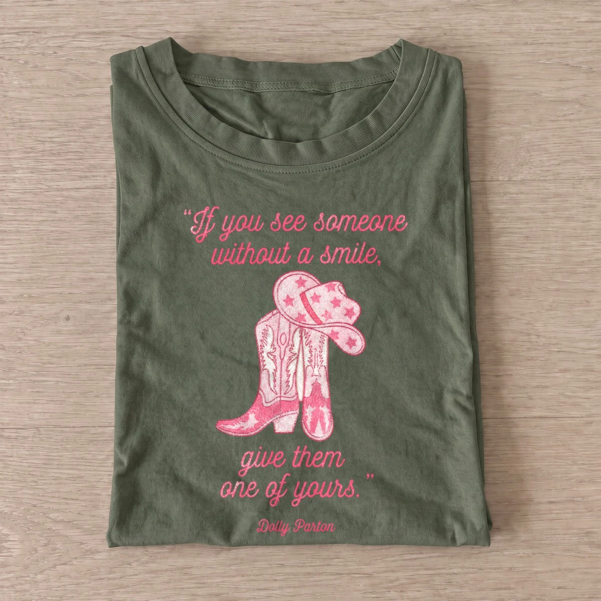 Share your smile dolly parton quote t shirt olive20share your smile.webp