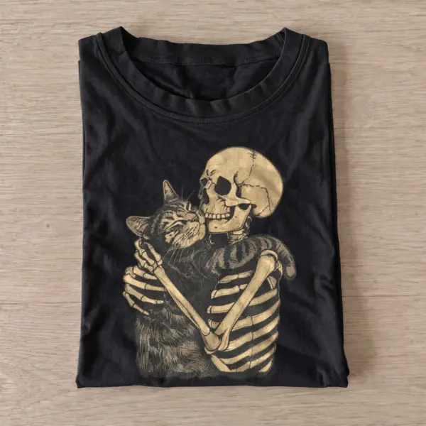 Skeleton cat embrace graphic t shirt black20skeleton cat embrace.webp