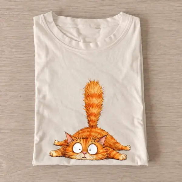 Startled orange cat t shirt sand20startled orange cat.webp