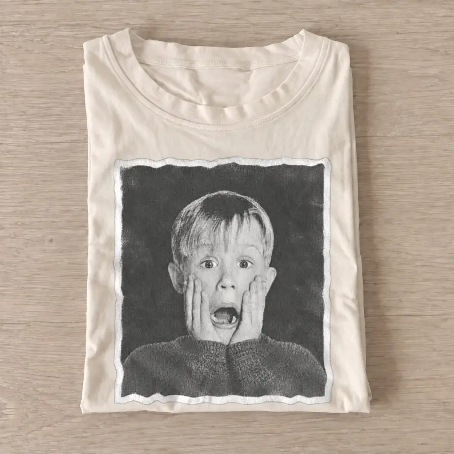 Surprised holiday boy graphic t shirt sand20surprised holiday boy.webp