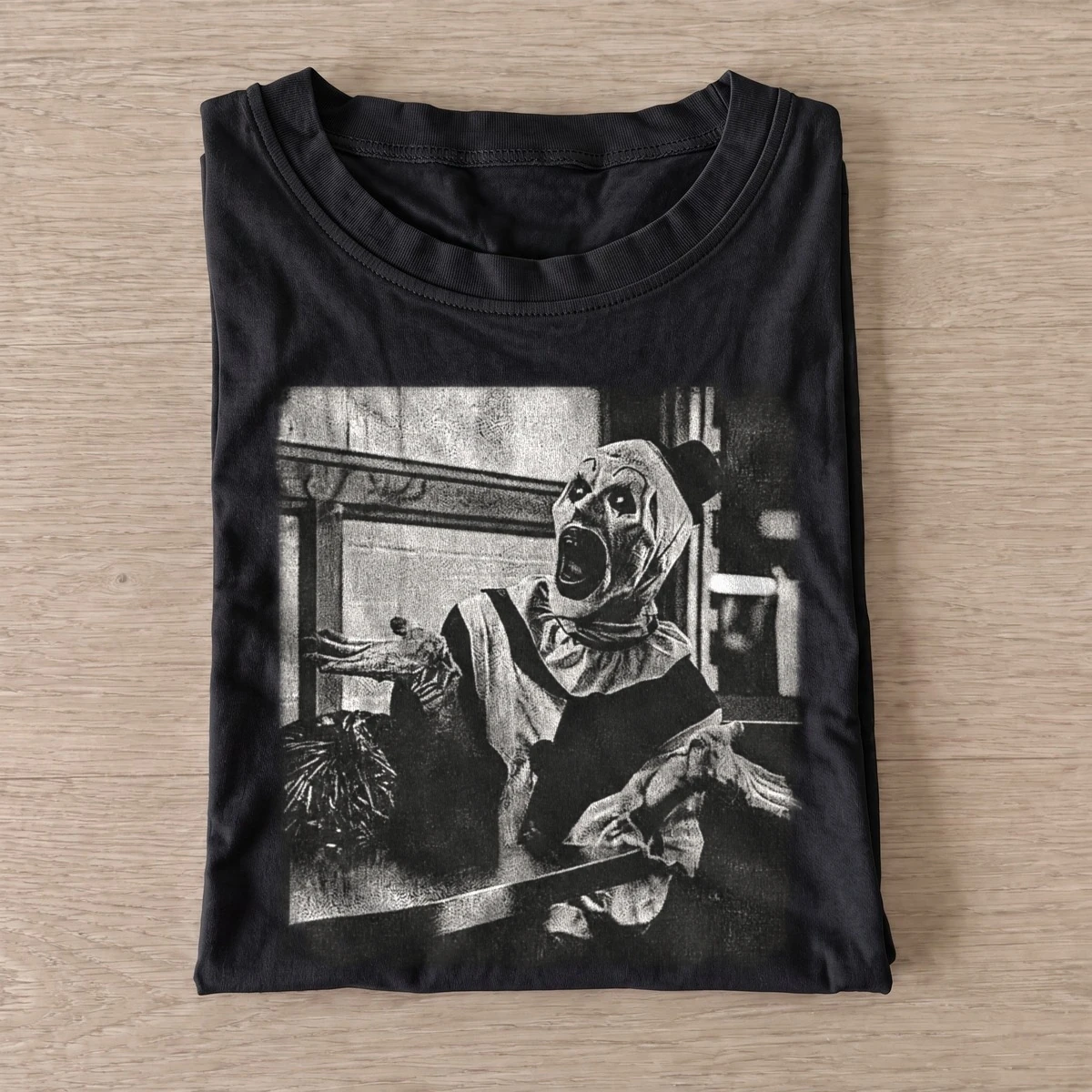 Terrified killer clown t shirt black20terrified killer clown.webp