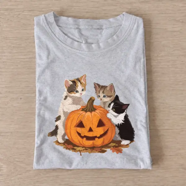 Three kittens and pumpkin t shirt gray20three kittens and pumpkin.webp