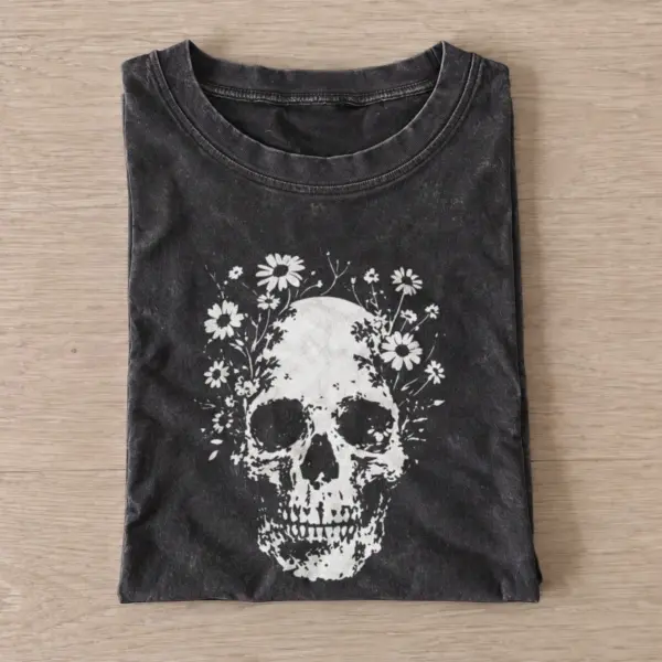 White daisy skull vintage t shirt washed20black20white daisy skull.webp