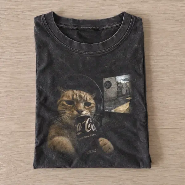 Zero Rush Gamer Cat Vintage Graphic T-Shirt — graphic design