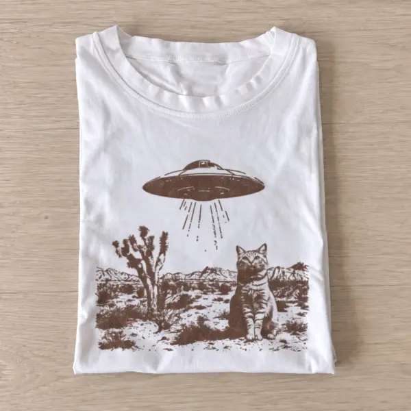 Desert ufo cat graphic t shirt white20desert ufo cat.webp